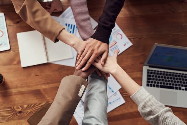 hacemos equipo con tu marca en marketing digital